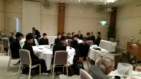 本日の例会の様子栃木工業高校タイボランティア報告会13604